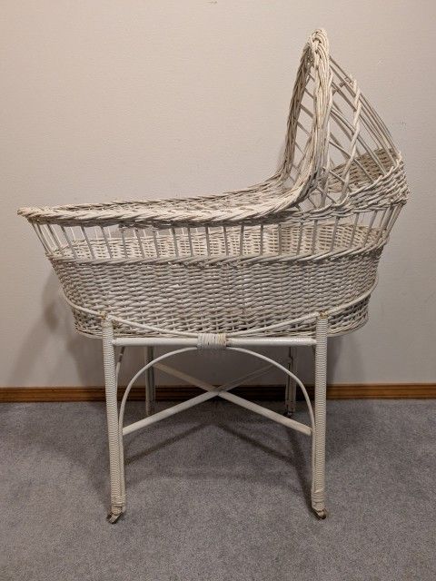 Vintage Wicker Bassinet 