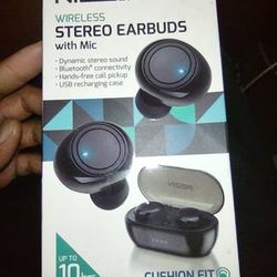 BRAND NEW WIRELESS EAR BUDS. 🔵🦷 🧳 📱