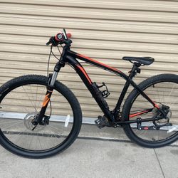 Specialized Bike Tire 29 Size L