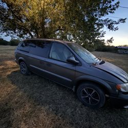 Dodge Caravan AC And Runs