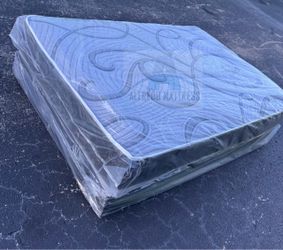 NEW FULL SIZE 54x75” MATTRESS AND BOX SPRING-2pcs