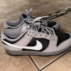 Nike Mens Dunks Size 9