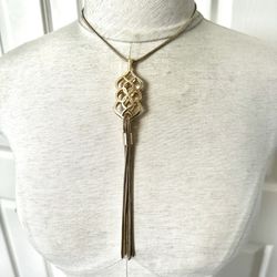 Gold Tone Vintage Tassel Pendant Necklace 