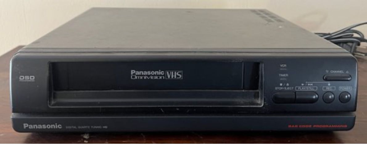 PANASONIC OMNIVISION VCR/VHS CASSETTE RECORDER PLAYER
