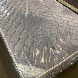 Mattress & Box Spring 