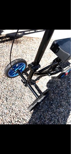 Succu knee scooter