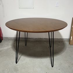 Modern Dining Table Hairpin Legs 