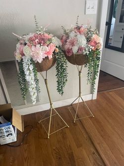Floral Centerpiece Set on Gold Stands