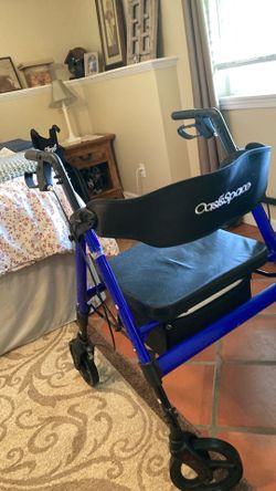 Ex large walker with seat and brakes