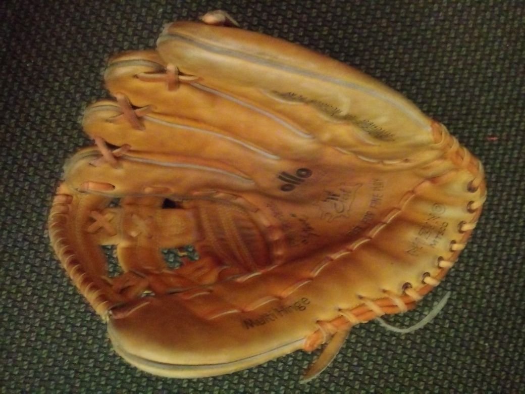Mizuno baseball softball mitt glove 13"