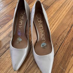 Beige Calvin Klein 8.5 Leather Pointed Toe Heels 