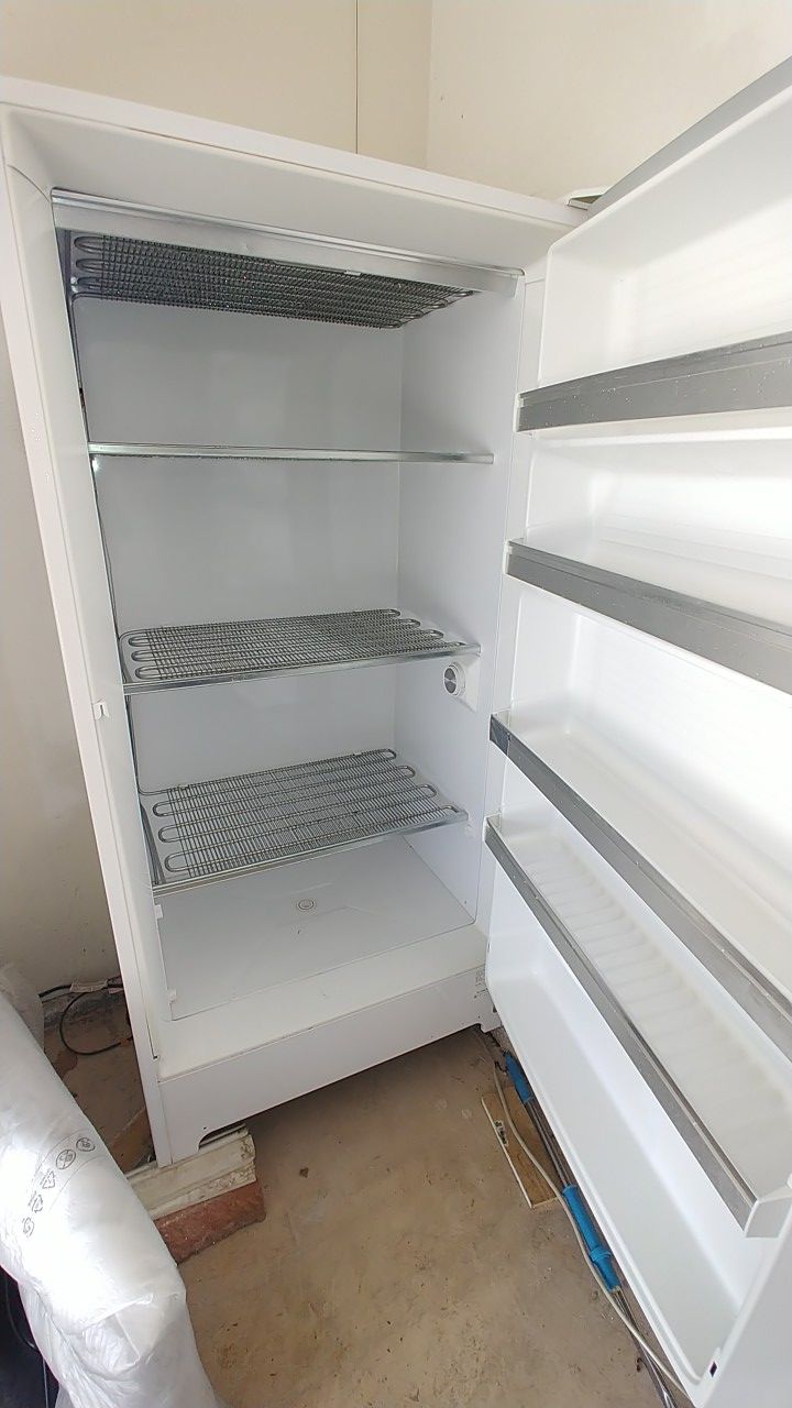 Tappan upright freezer for Sale in Las Vegas, NV OfferUp