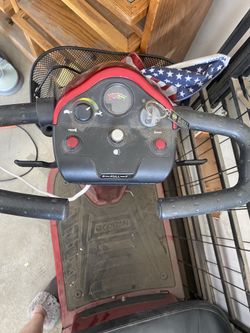 Mobility scooter