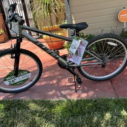 *NEW* 24” Rock Creek Mountain Bike 