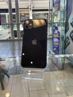 iPhone 11 64GB Unlocked 