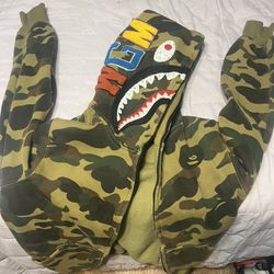 Medium Green Bape Hoodie ( Need Gone ASAP )