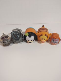 Disney Tsum Tsum Mini Figures Lot of 5