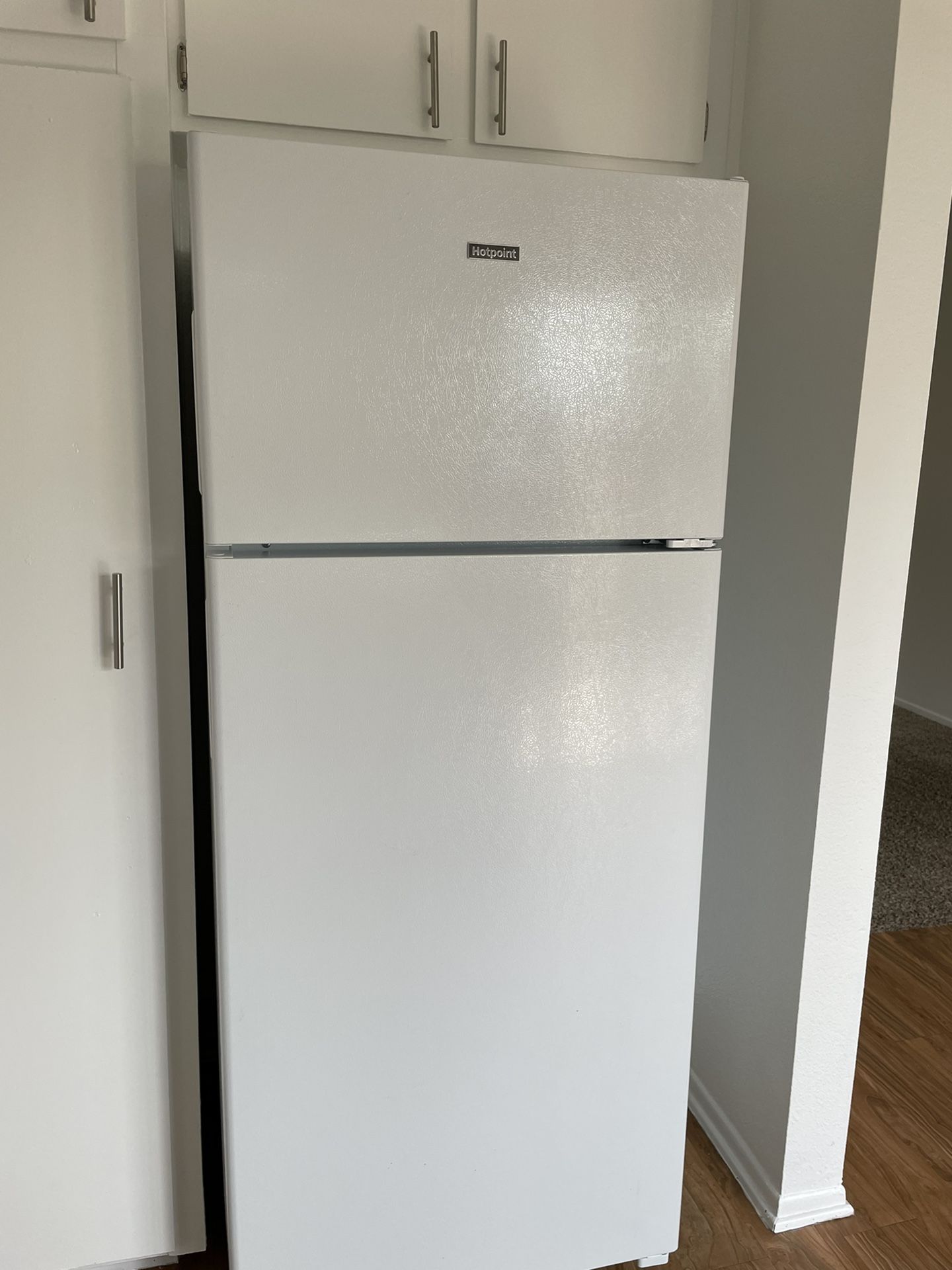 Hotpoint Refrigerator 