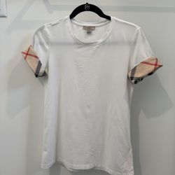 Burberry Tshirt