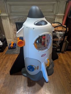 Little Tikes Rocket Ship