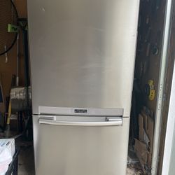 Samsung Stainless Steel Fridge 