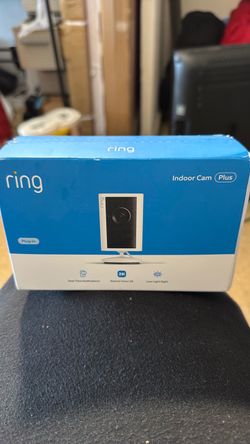 Ring Indoor Cam Plus Plug-In 2K