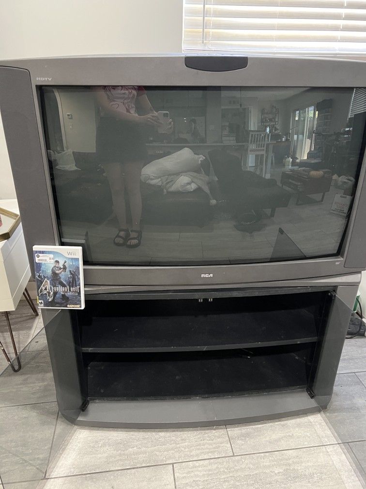 CRT Widescreen 38 inches free option