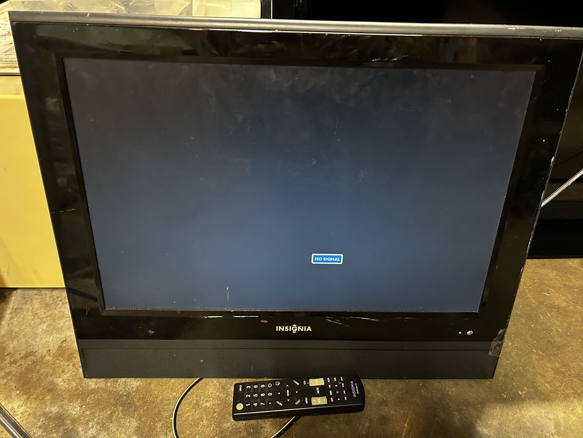 Insignia 22” TV