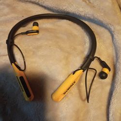 DeWalt 2n1 Earbuds