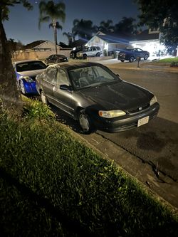 2000 Toyota Corolla