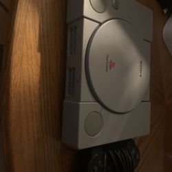 PS1 No Cords, One Controller 