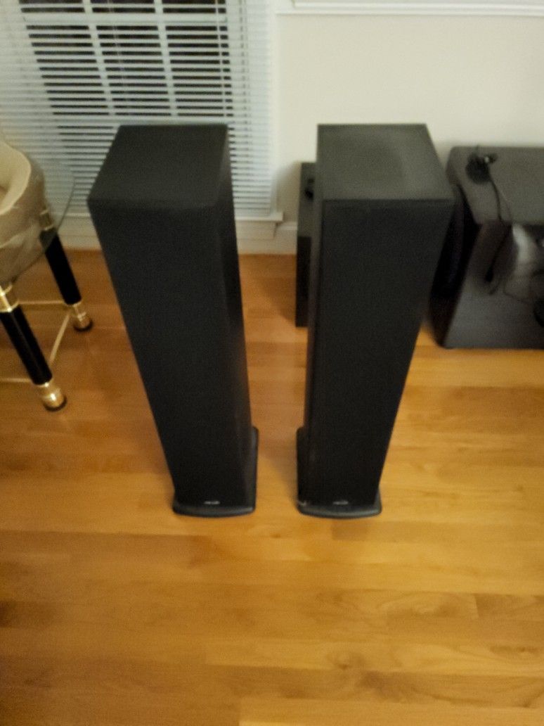 Polk R40 Front Speakers