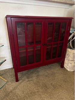 Storage cabinet