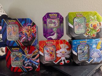 Pokemon tins and Promo cards !Opened, no packs¡