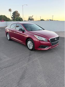 2016 Hyundai Sonata Hybrid