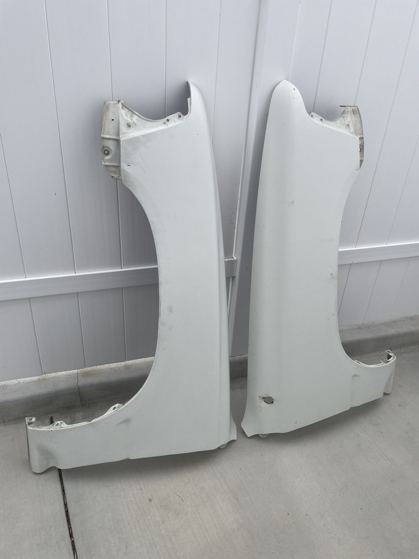89-95 Toyota Pickup Fender OEM