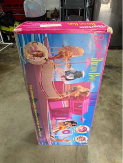 Vintage Barbie Dreamboat Seaside Adventure