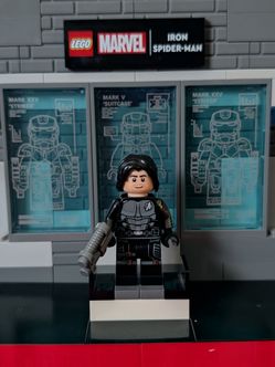 LEGO Bucky Barnes Minifigure