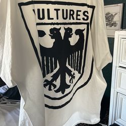 Ye Vultures white T