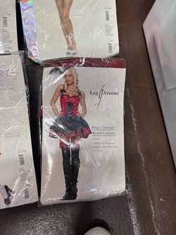 Costume
