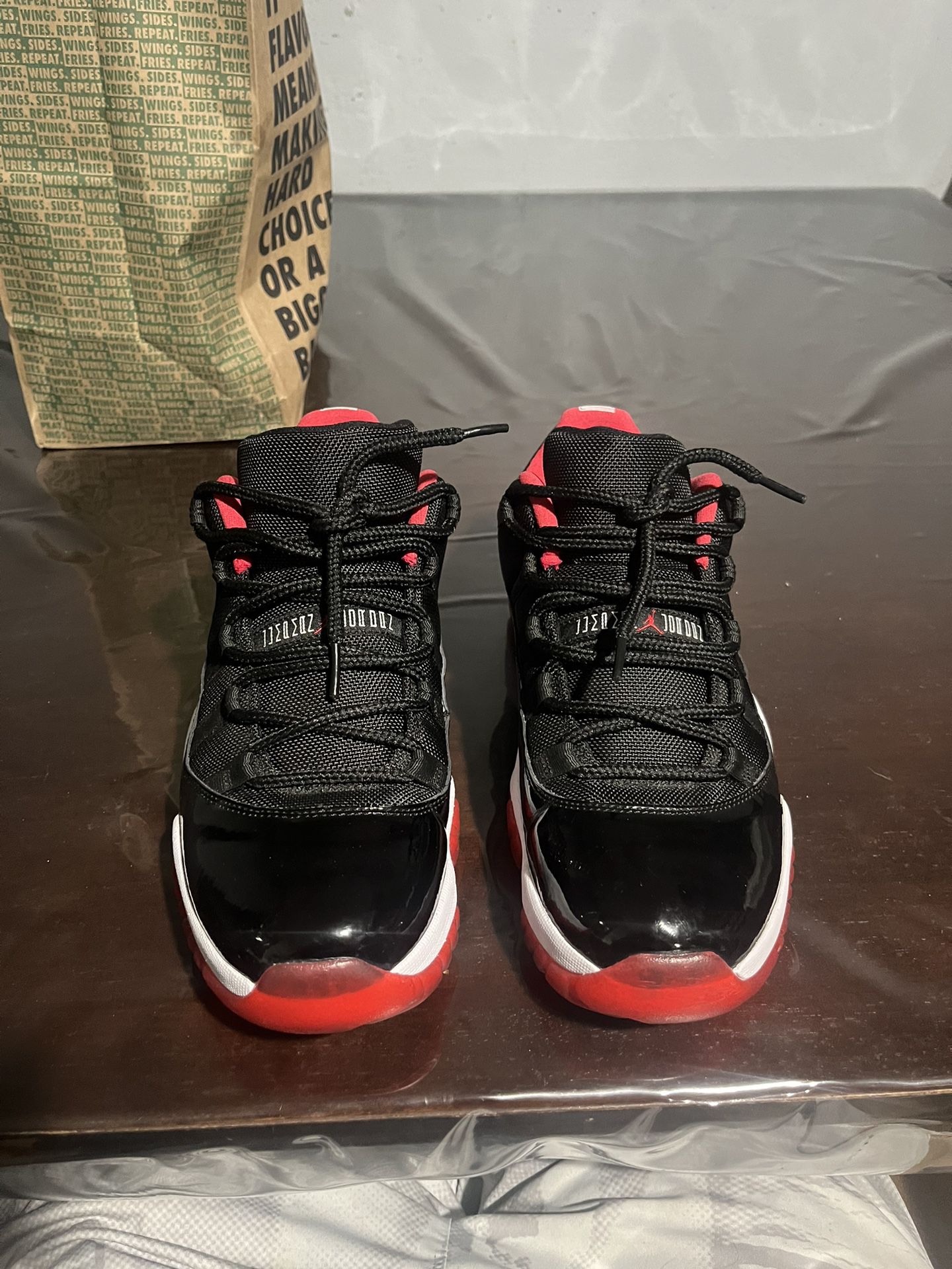 Bred 11s Low 140$ Size 10