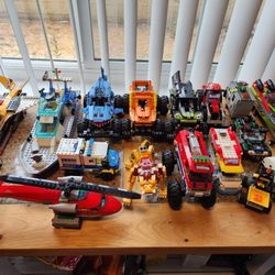 LEGO Bundle - 19 Sets, 33 Vehicles, 37 minifigs