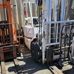 Forklift