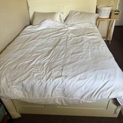 White Ikea Bedroom Furnitures