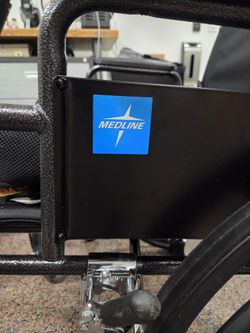 Medline Guardian Recliner Wheelchair 