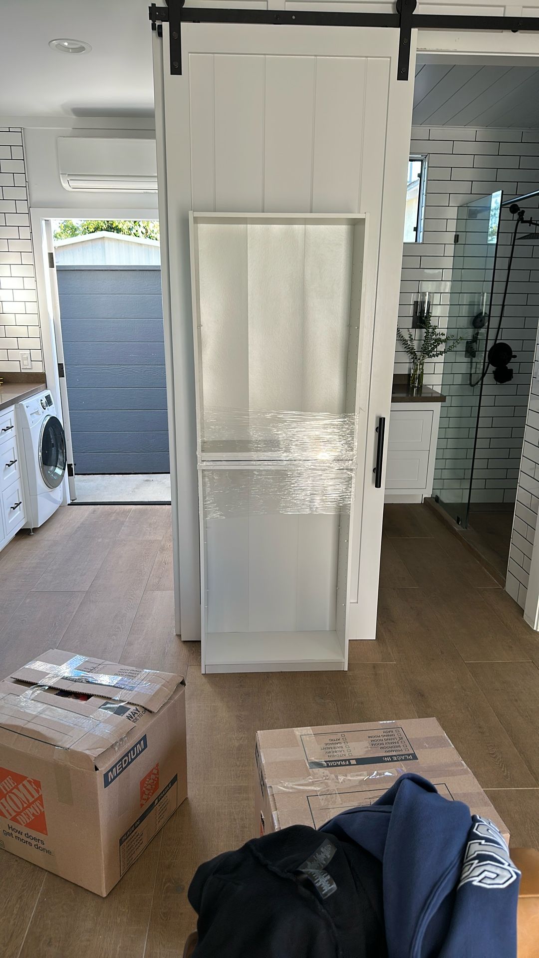 4 Shelf White Bookcase/Shelving Unit