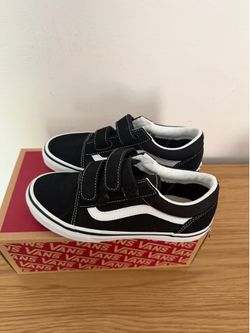 Vans Old Skool V Black & White Velcro Sneakers
