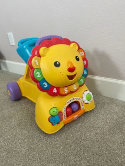 Toddler toy walker with
