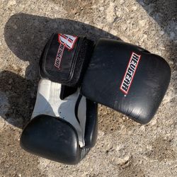 Boxing Gloves And Body Protector  