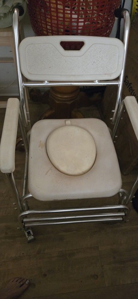 Shower/Potty Chair For Elderly